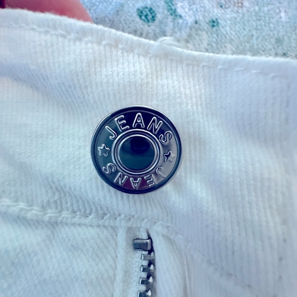 White Distressed Denim Shorts Size S (4-6) - Picture 5 of 13